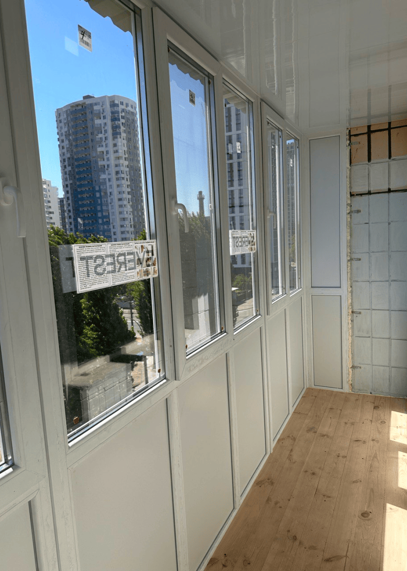 Заказать остекление балкона Киев
